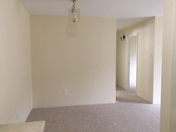 2 Village Way, Natick