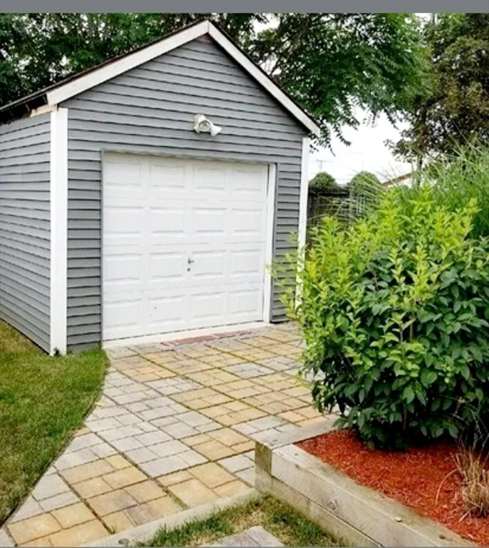 53 Orchard, Dedham