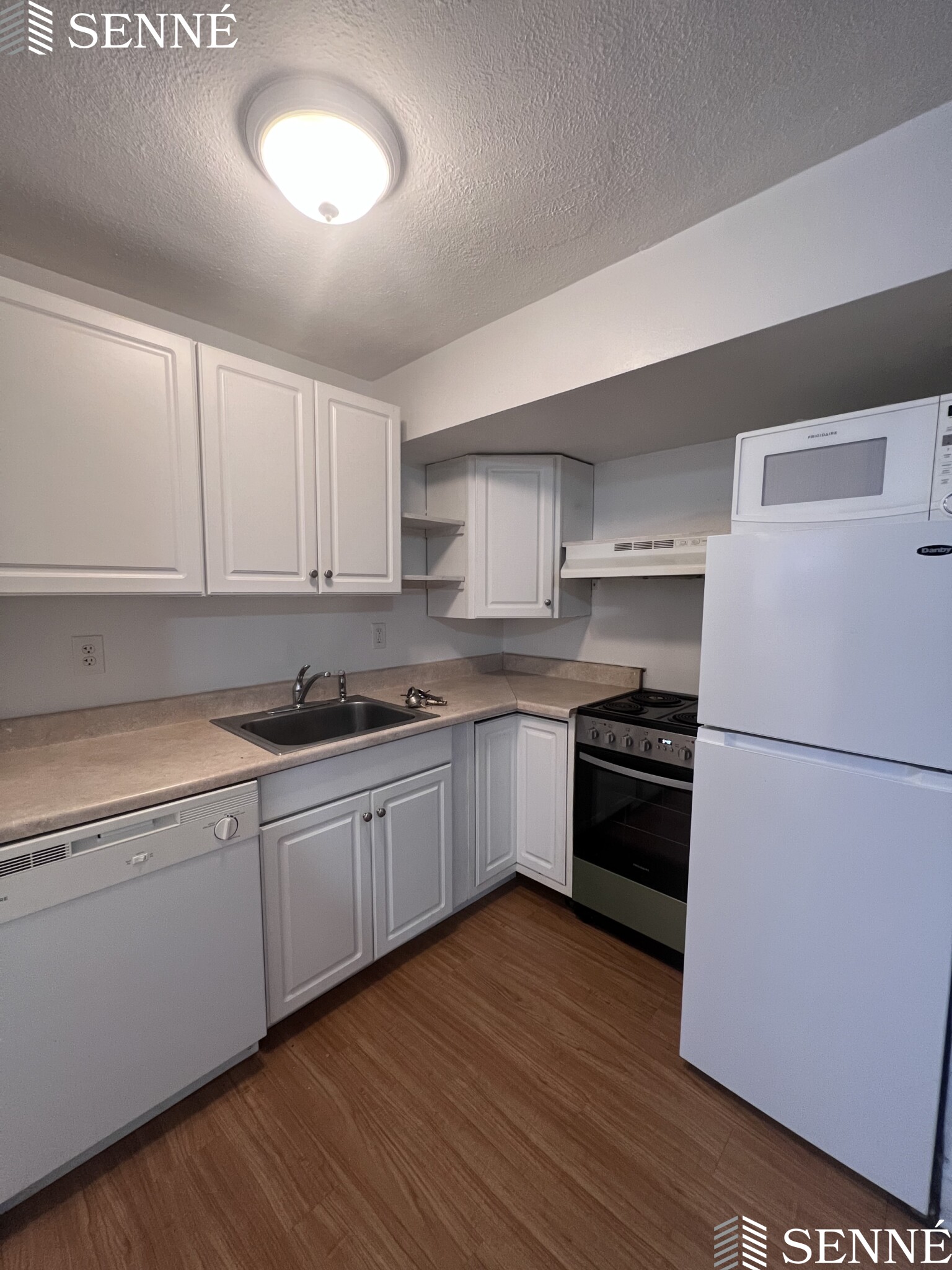 48 A Harvard Ave, Harvard Avenue