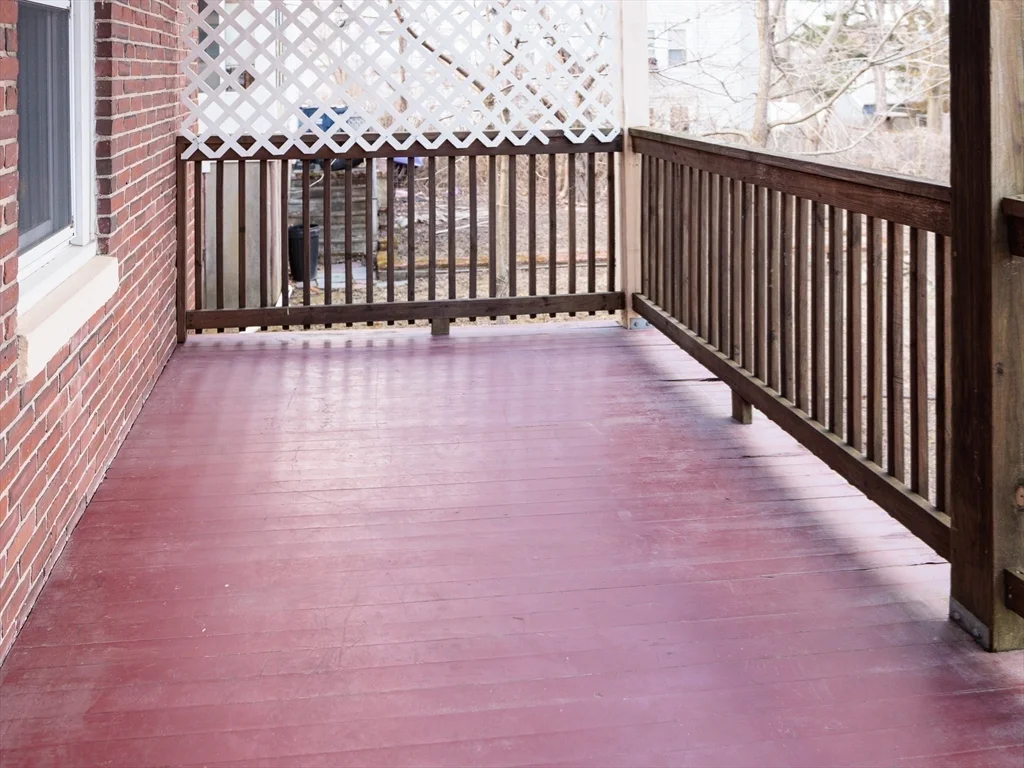 72 Florida, Dorchester