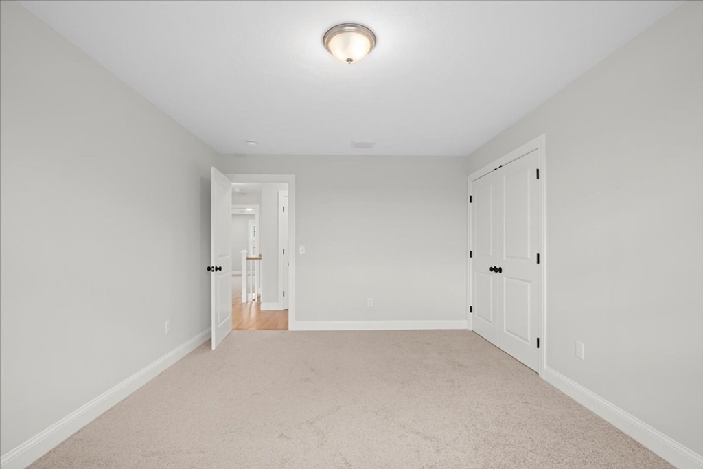 77 Upland St, Worcester