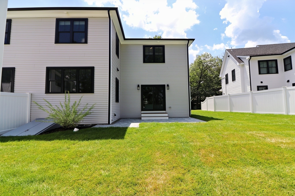 8 Malden, Natick