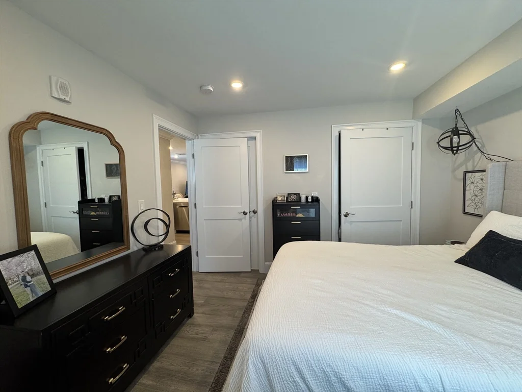 5-9R Trenton, East Boston