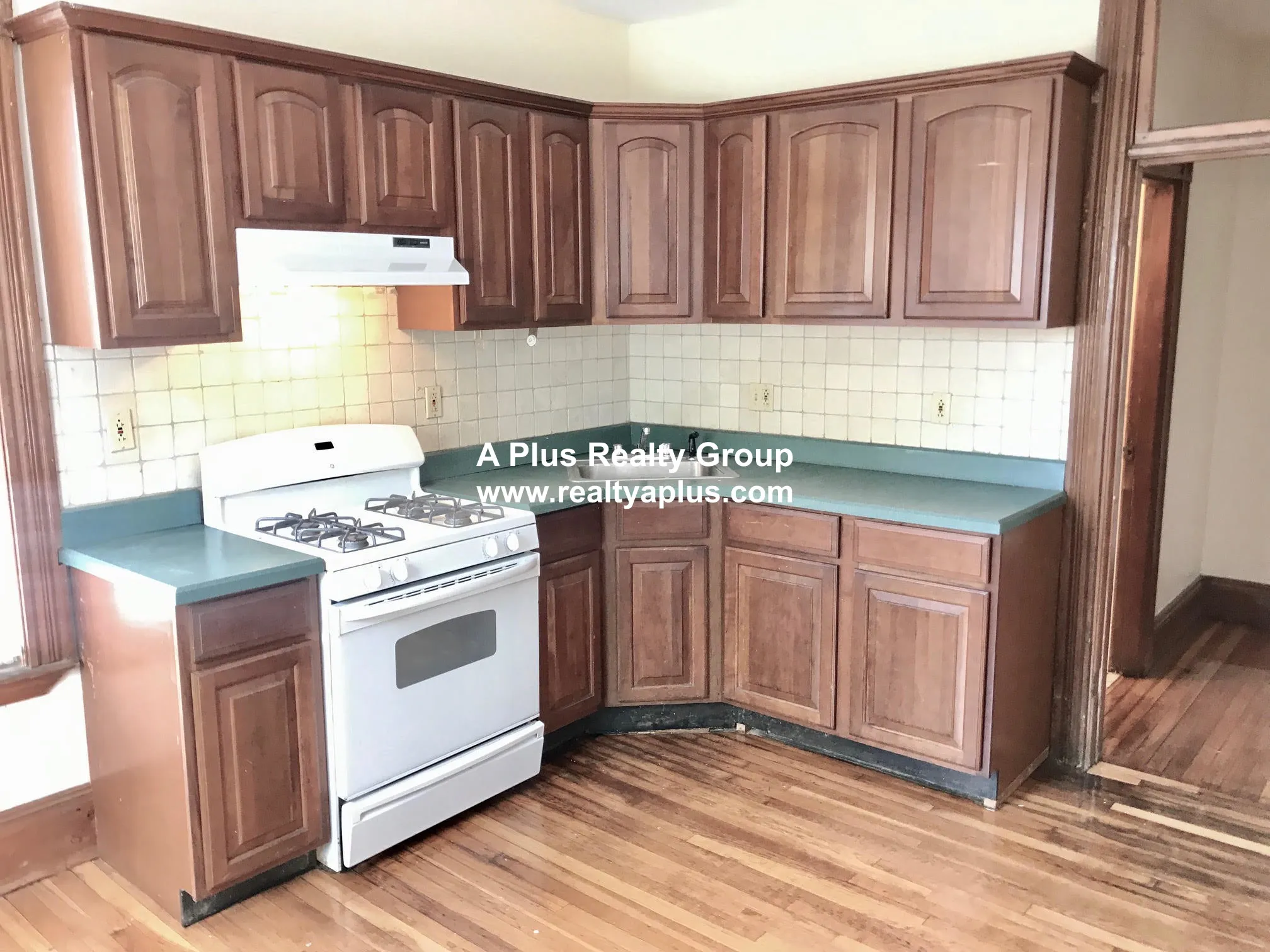 336 Centre St, Jamaica Plain