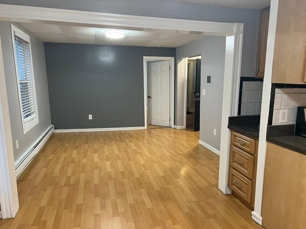 228 Western Ave, Riverside