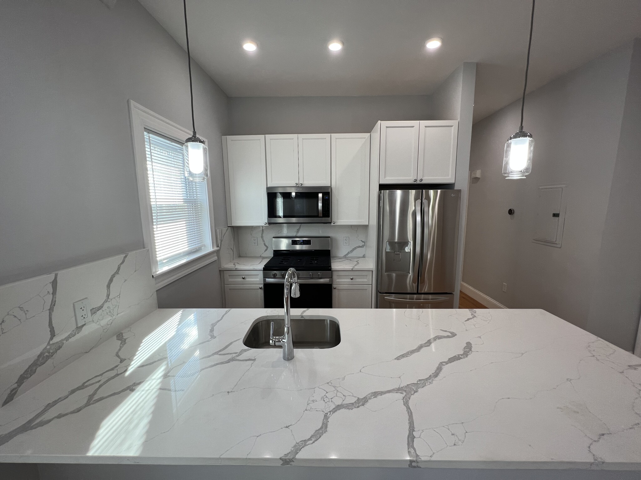 29 Alpine St, Powder House Square