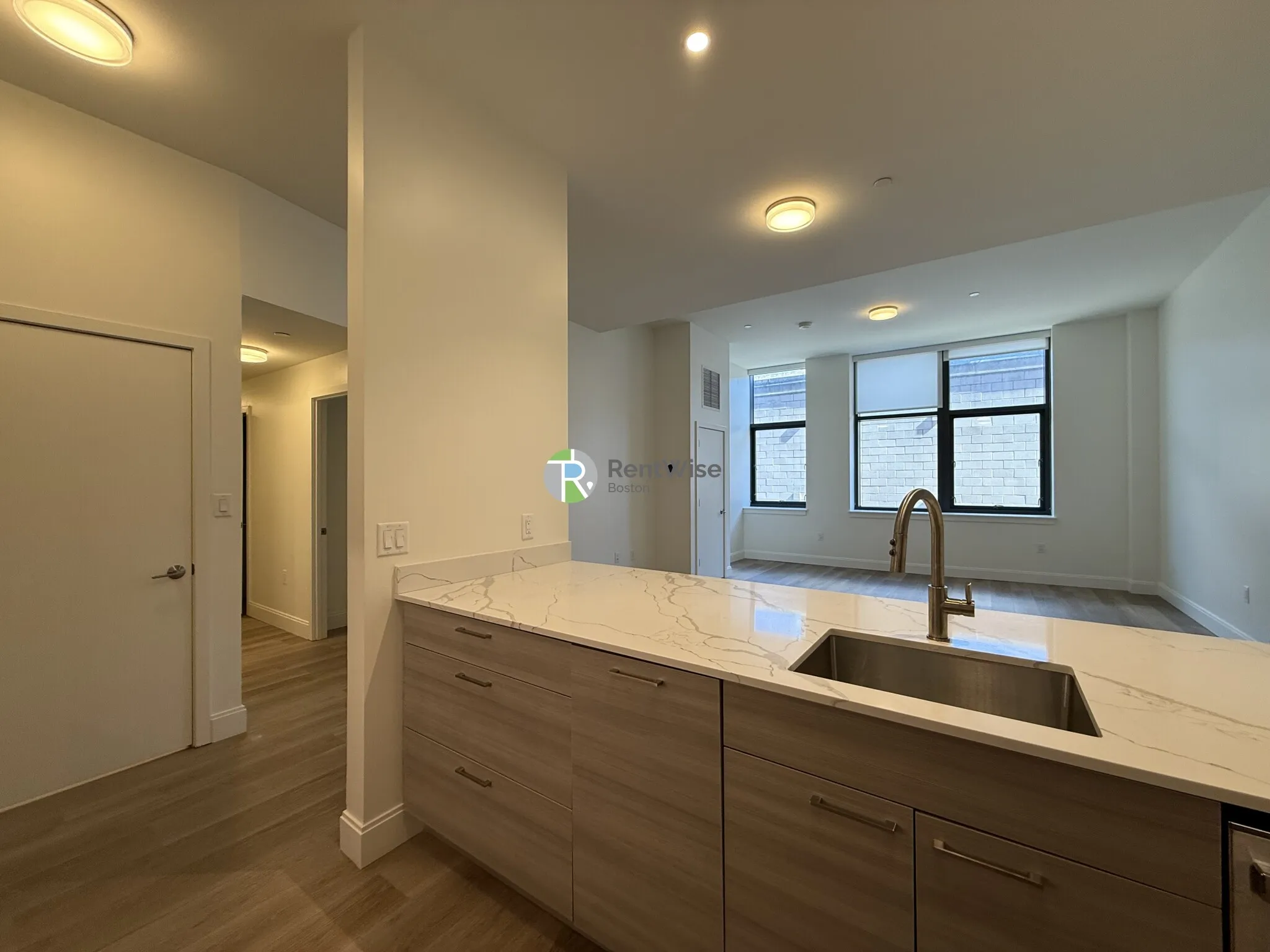 1079 Commonwealth Ave, Allston