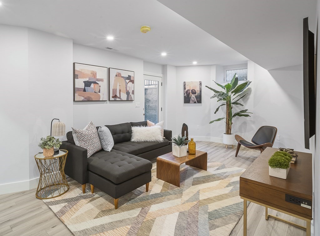 315 Pearl St, Cambridgeport