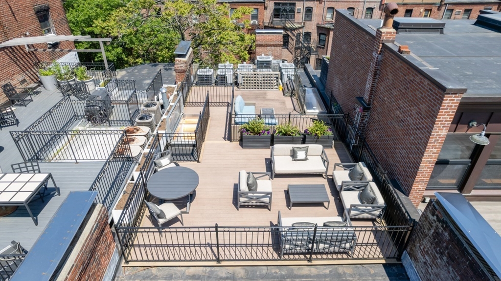 395 Marlborough St, Back Bay