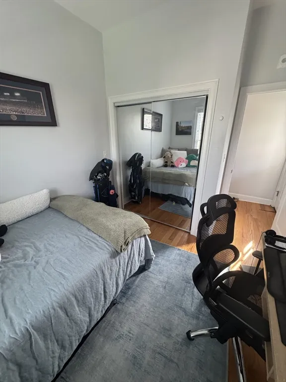 238 Saratoga St, East Boston