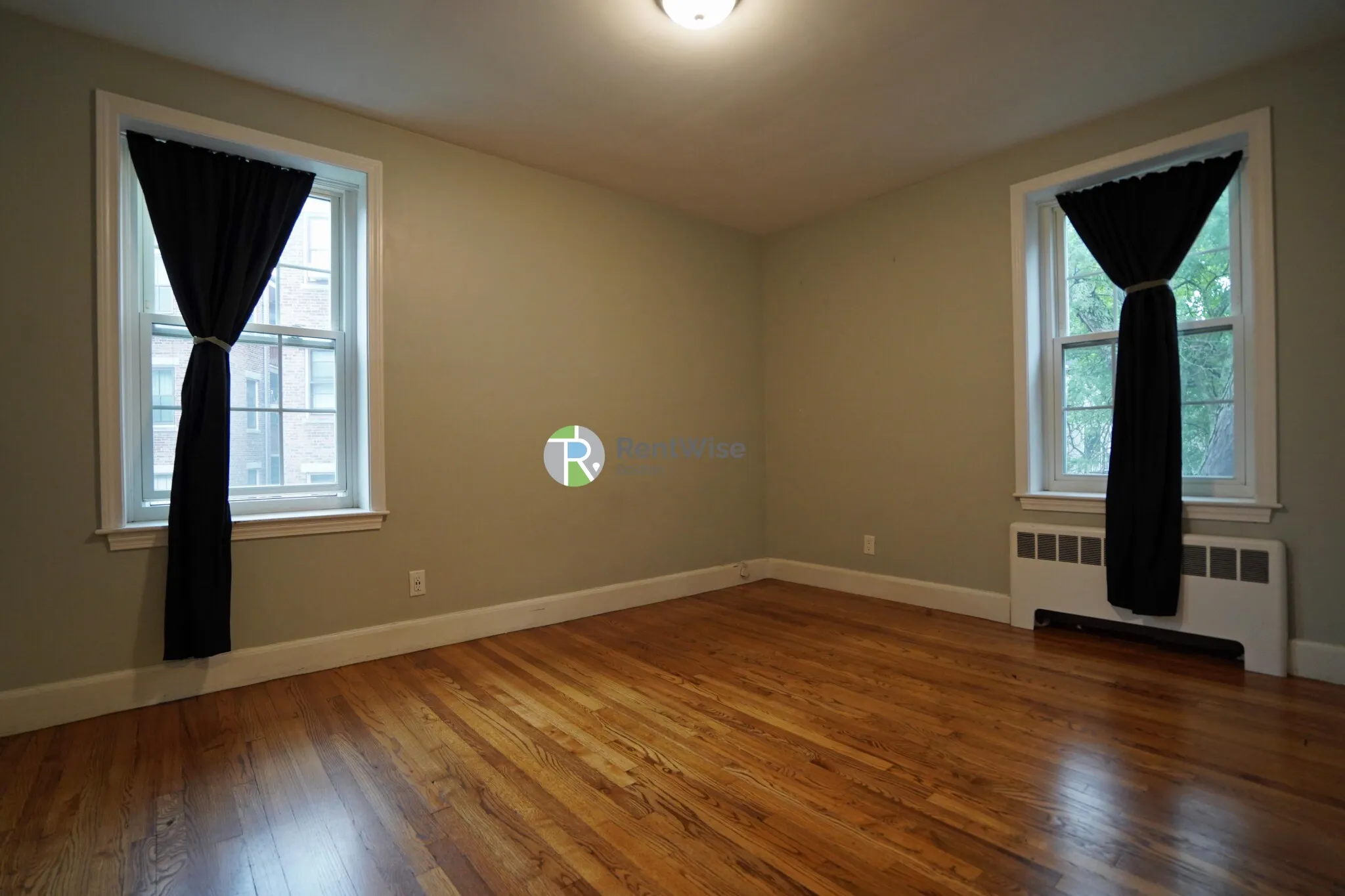 25 Englewood Ave, Salisbury Road - Corey Farm