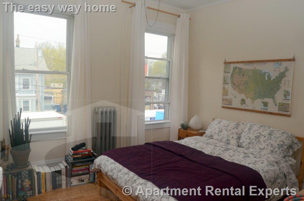 418 Washington St, Harvard Square