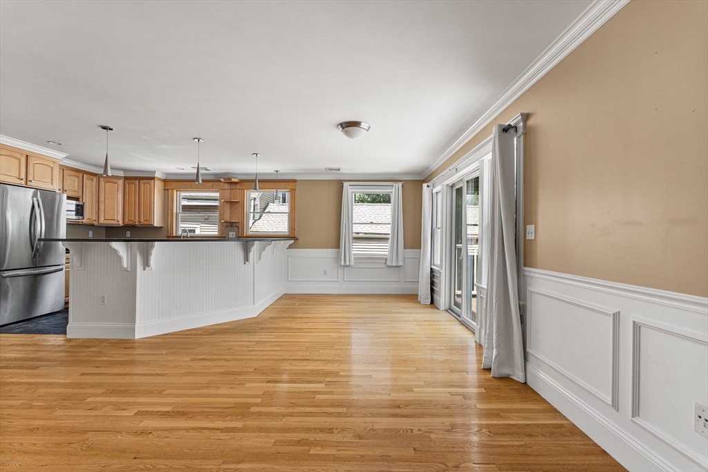 210-212 W 9th St, South Boston