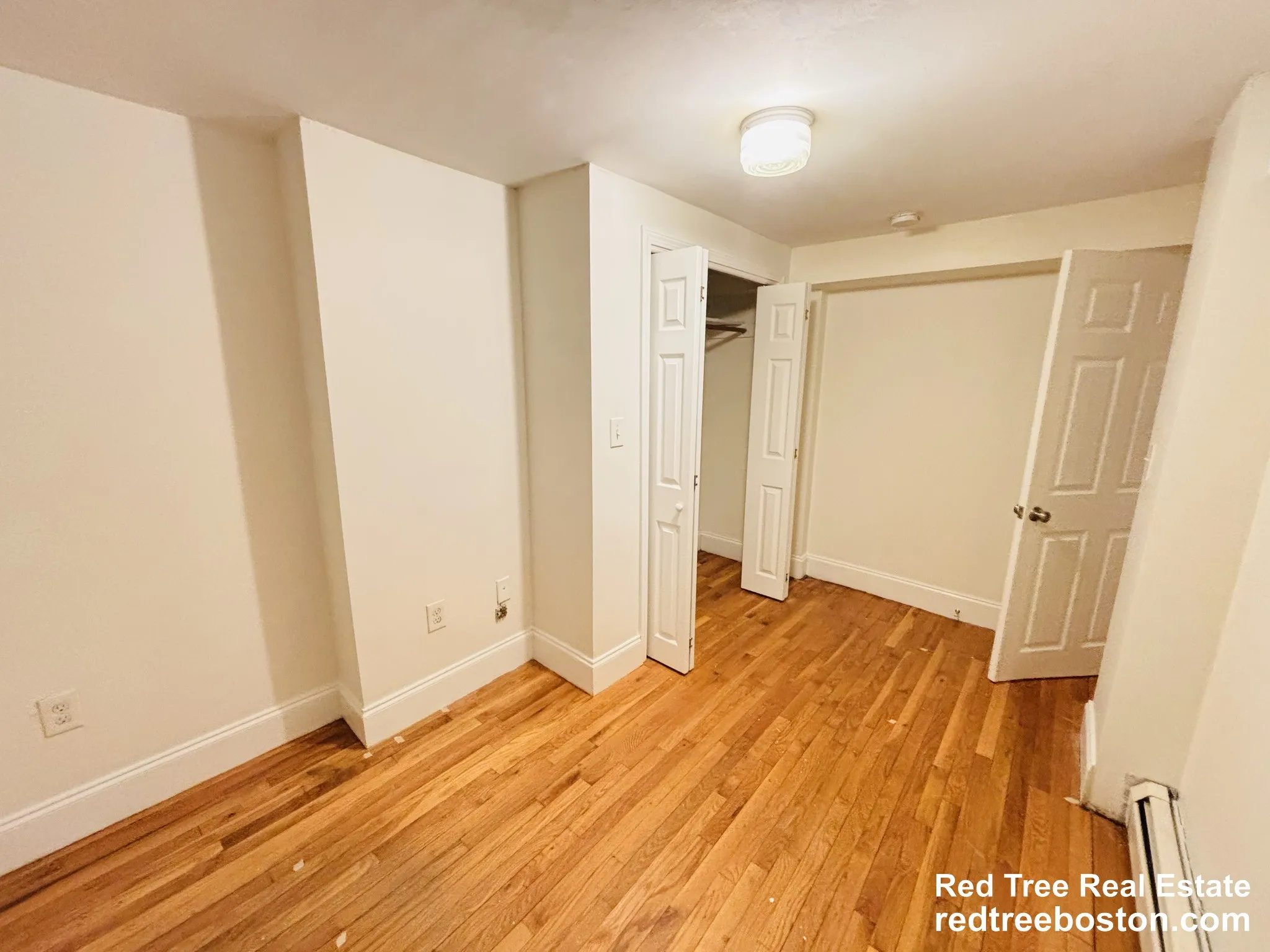 32 Edgerly Rd, Fenway