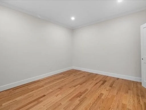 17 Cameron Ave, North Cambridge