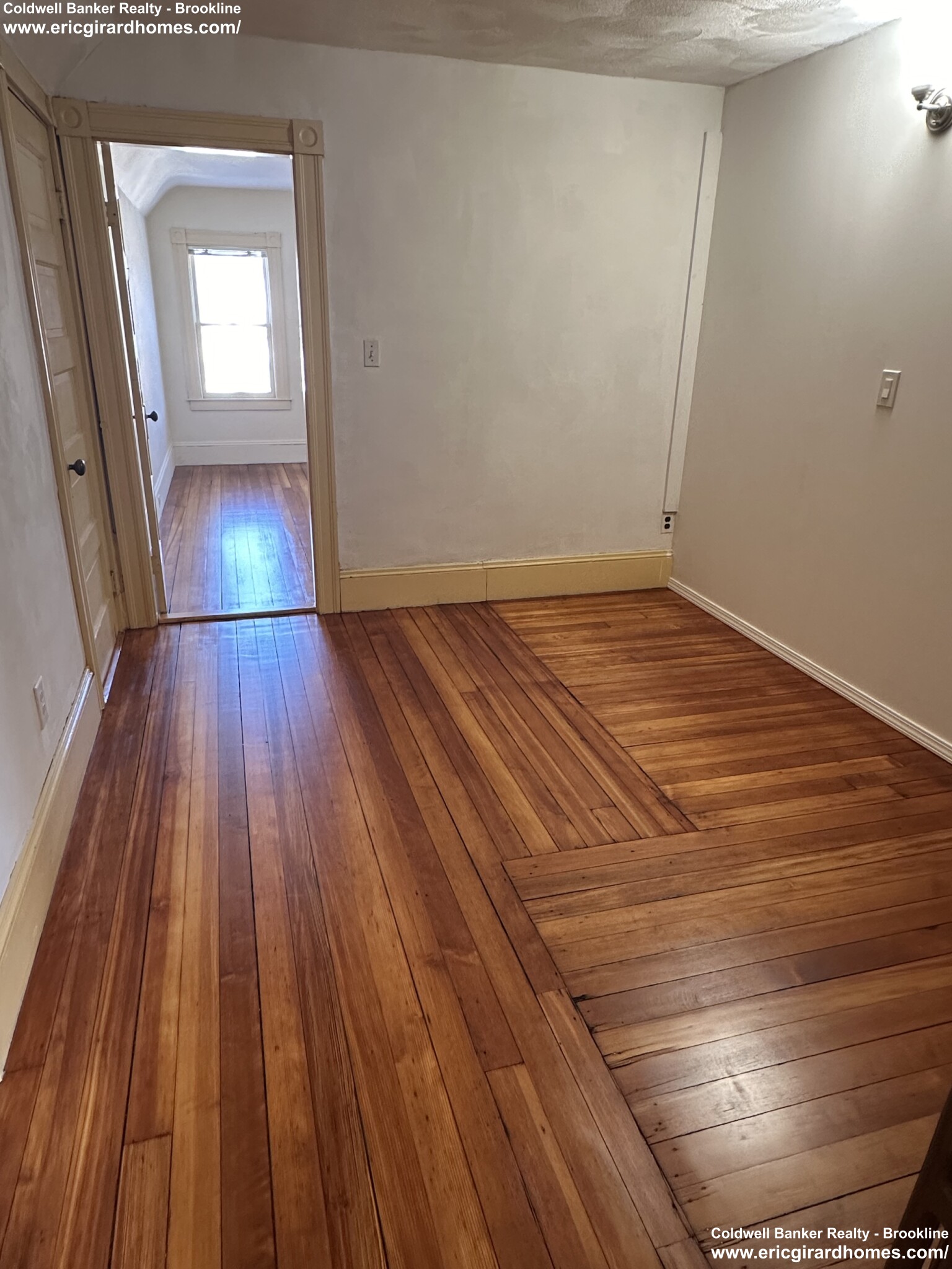 80 Upland Rd, Belmont