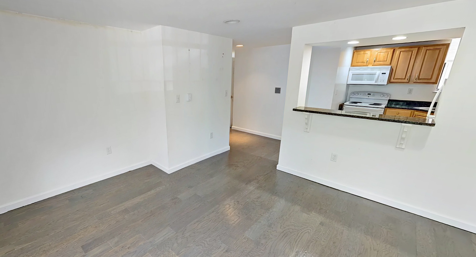 111 Queensberry St, Fenway