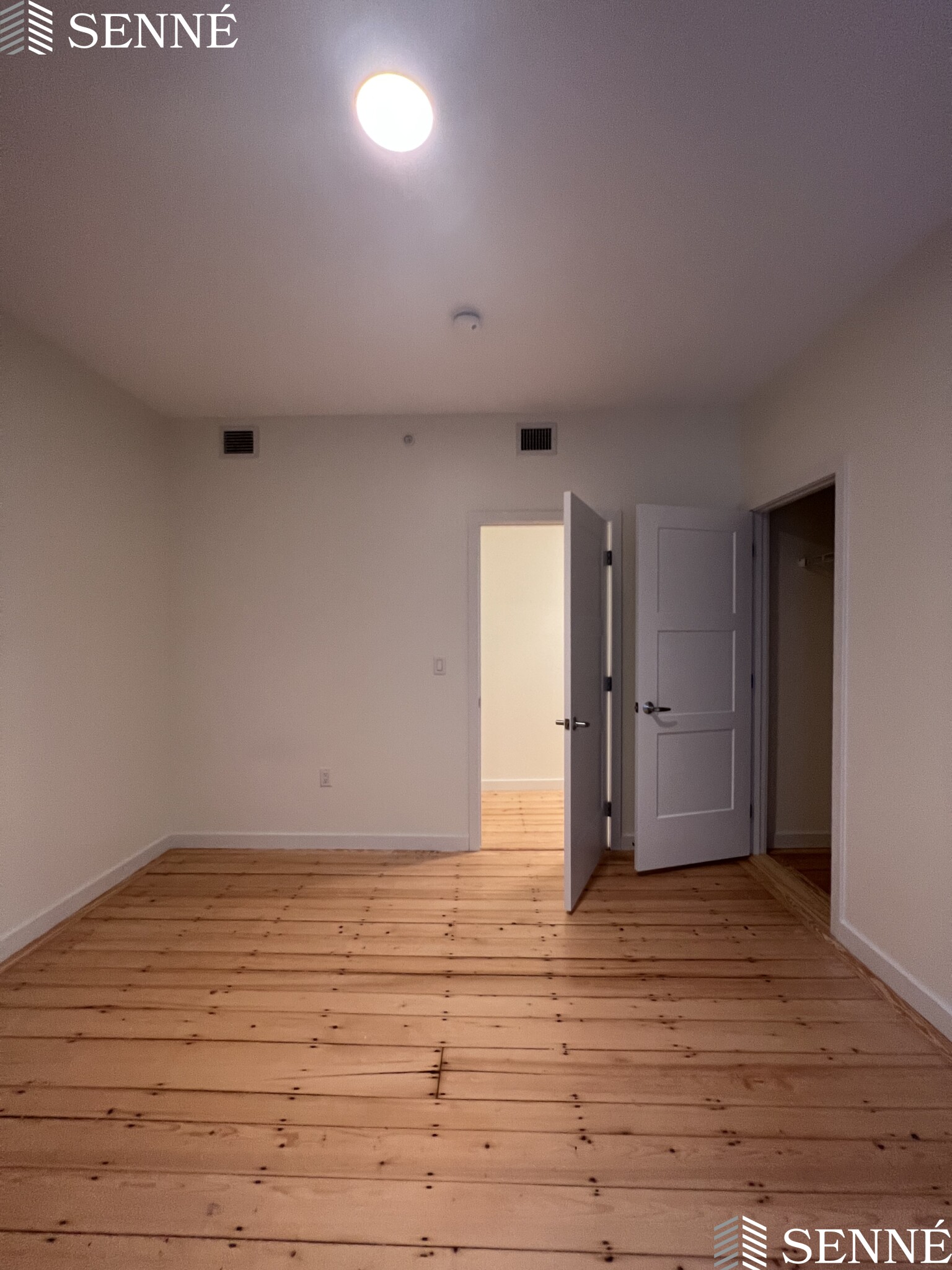 22 Magazine St, Cambridgeport