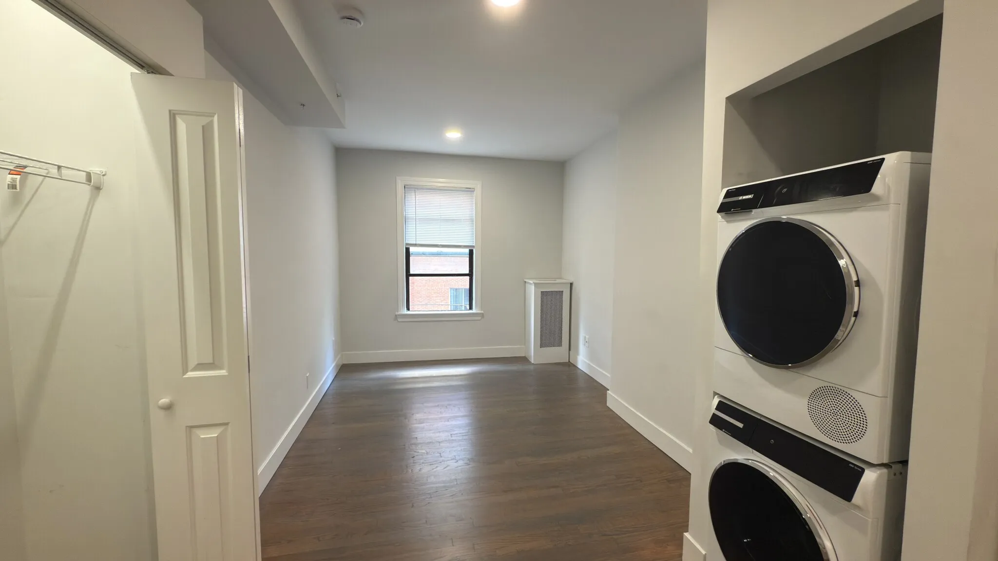 270 Newbury St, Back Bay