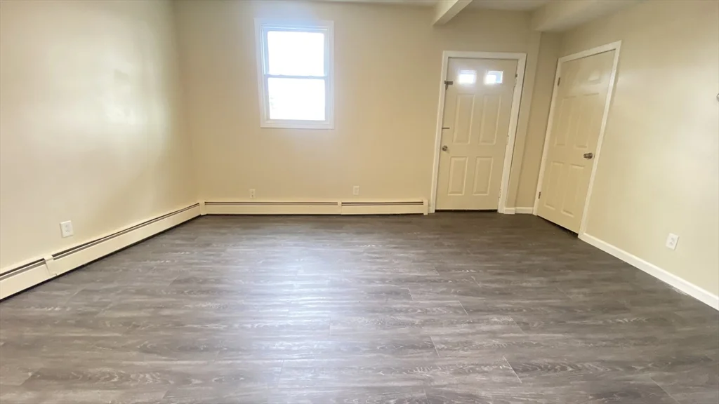 848 Western Ave, Lynn