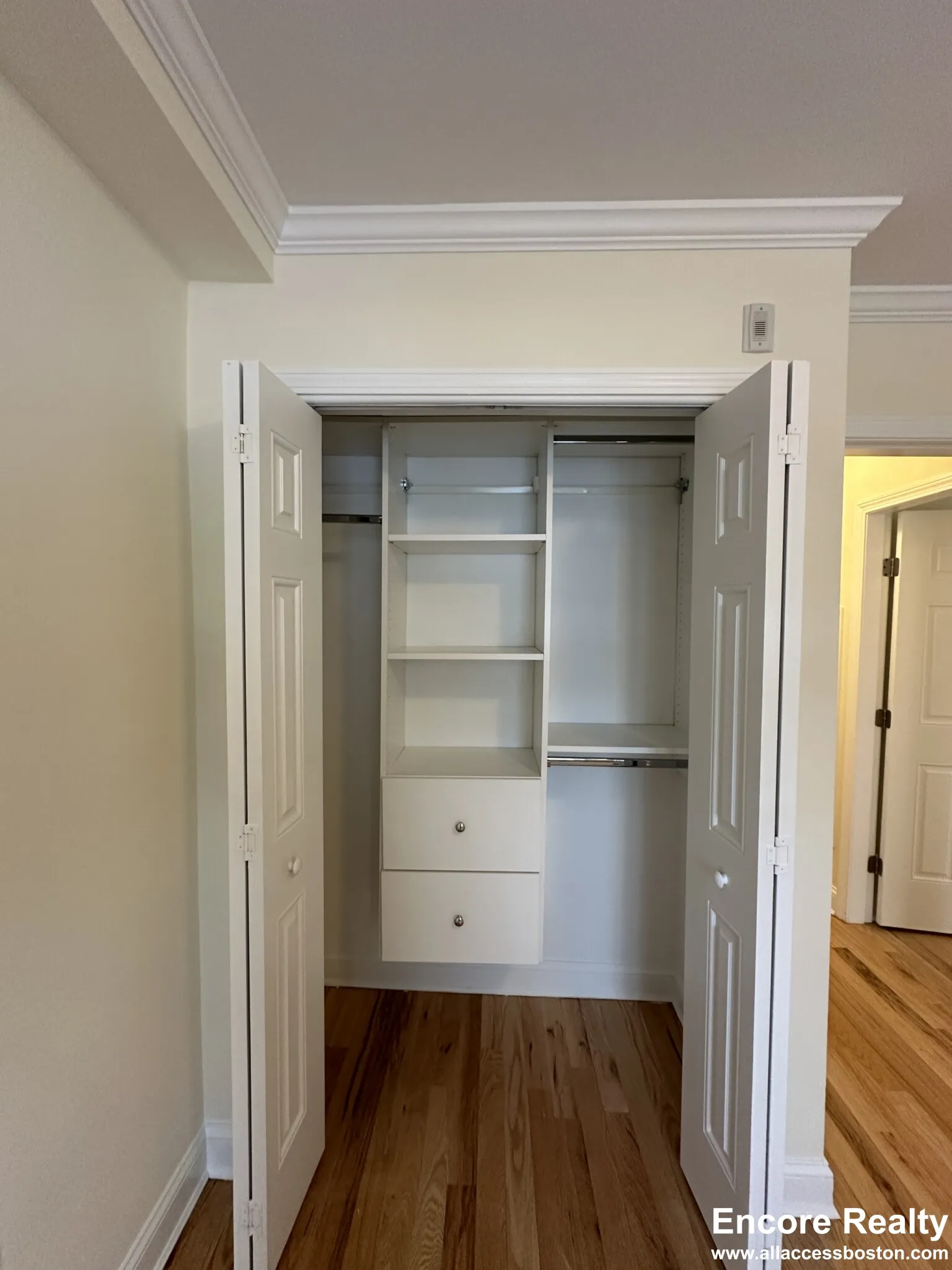 56 Langdon St, Neighborhood Nine