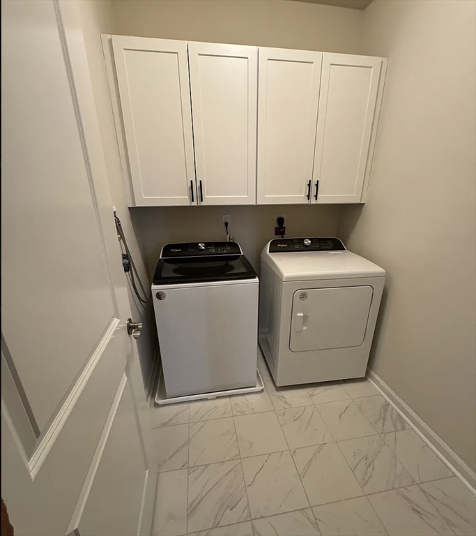 4 Stratton Dr, Woburn