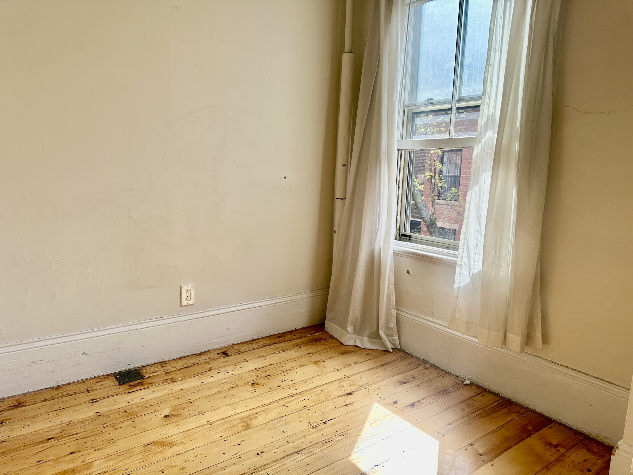 32 Irving, Beacon Hill