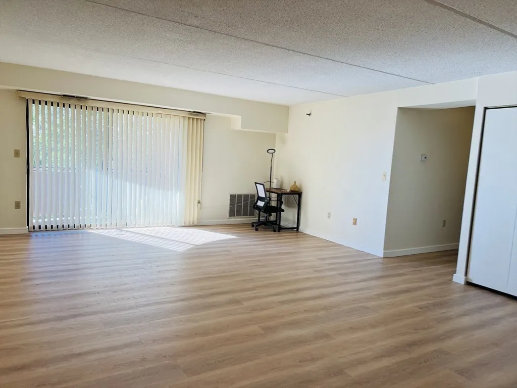 2500 Mystic Valley Pkwa, West Medford