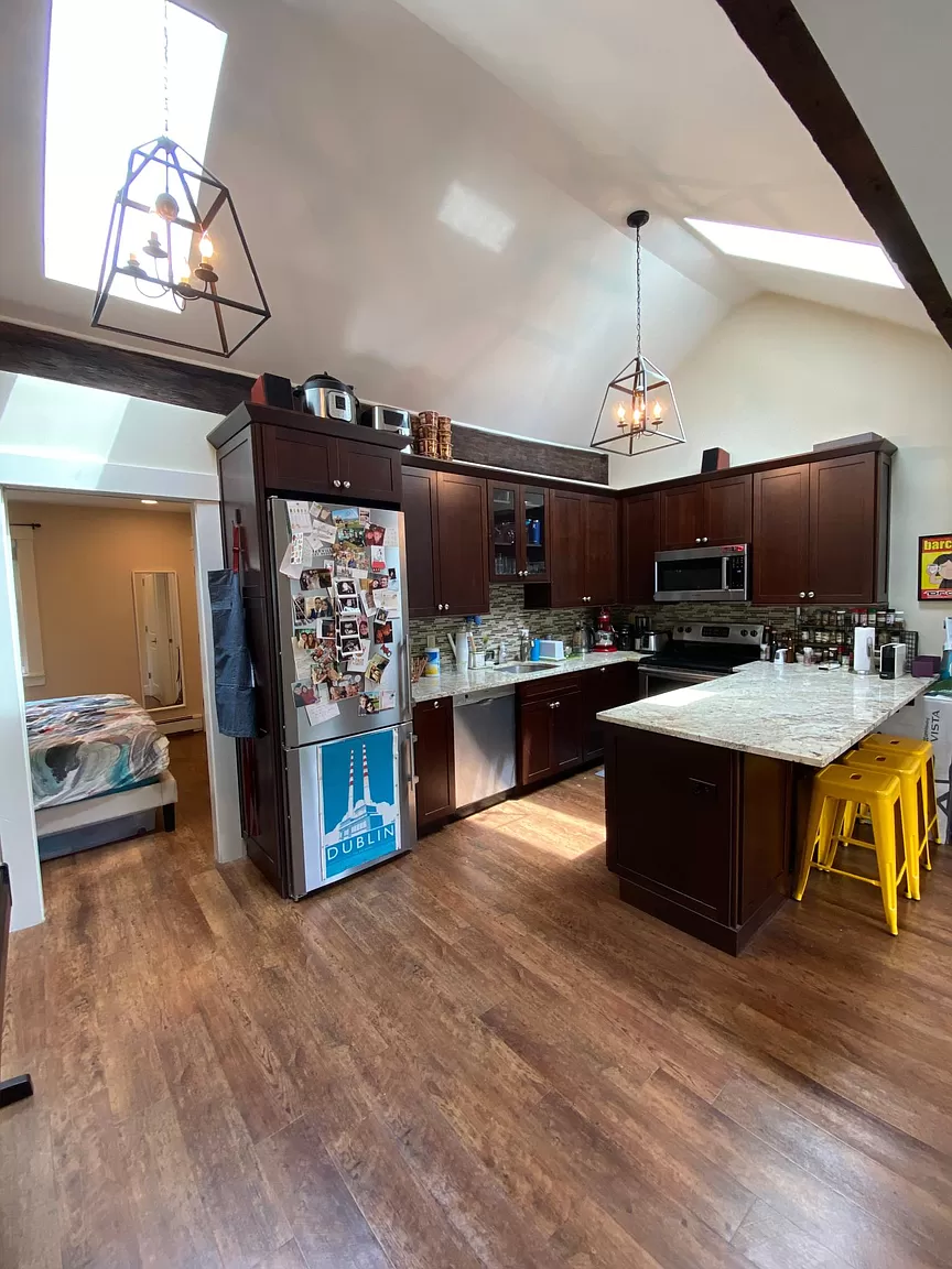 1 bed, 1 bath apartment for rent at 2 Cedar Pl Unit 3, Back Bay — photo 4 of 23