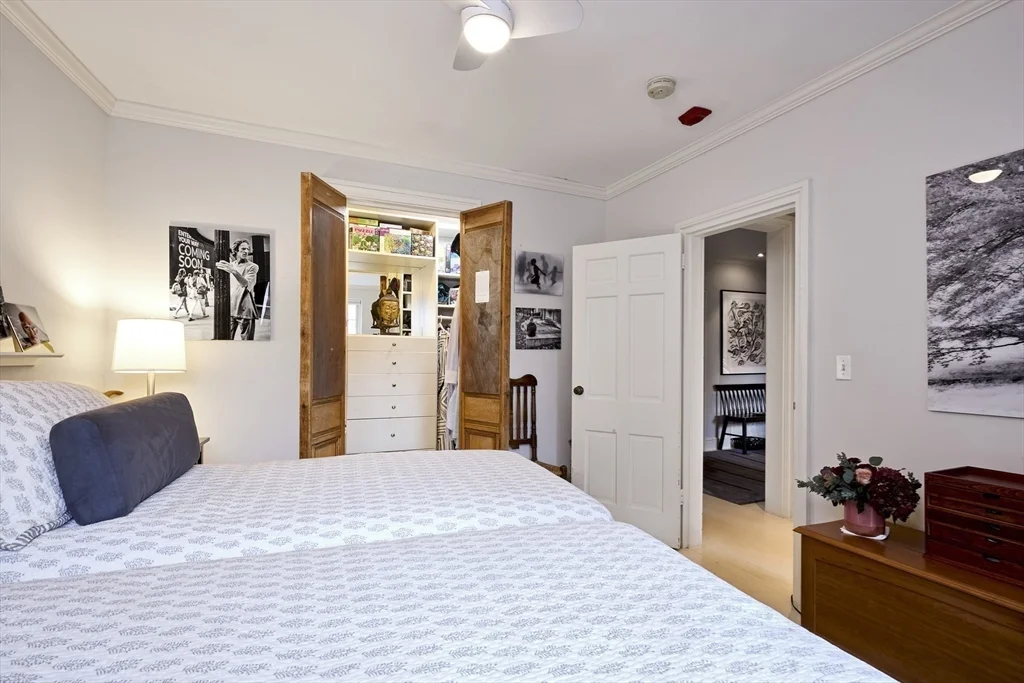 37 Beacon St, Beacon Hill