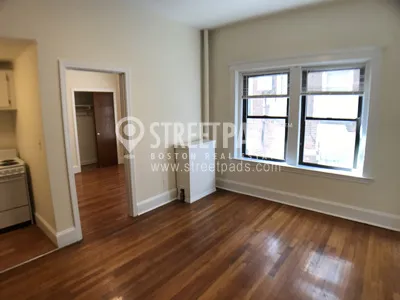 1315 Commonwealth Ave, Allston