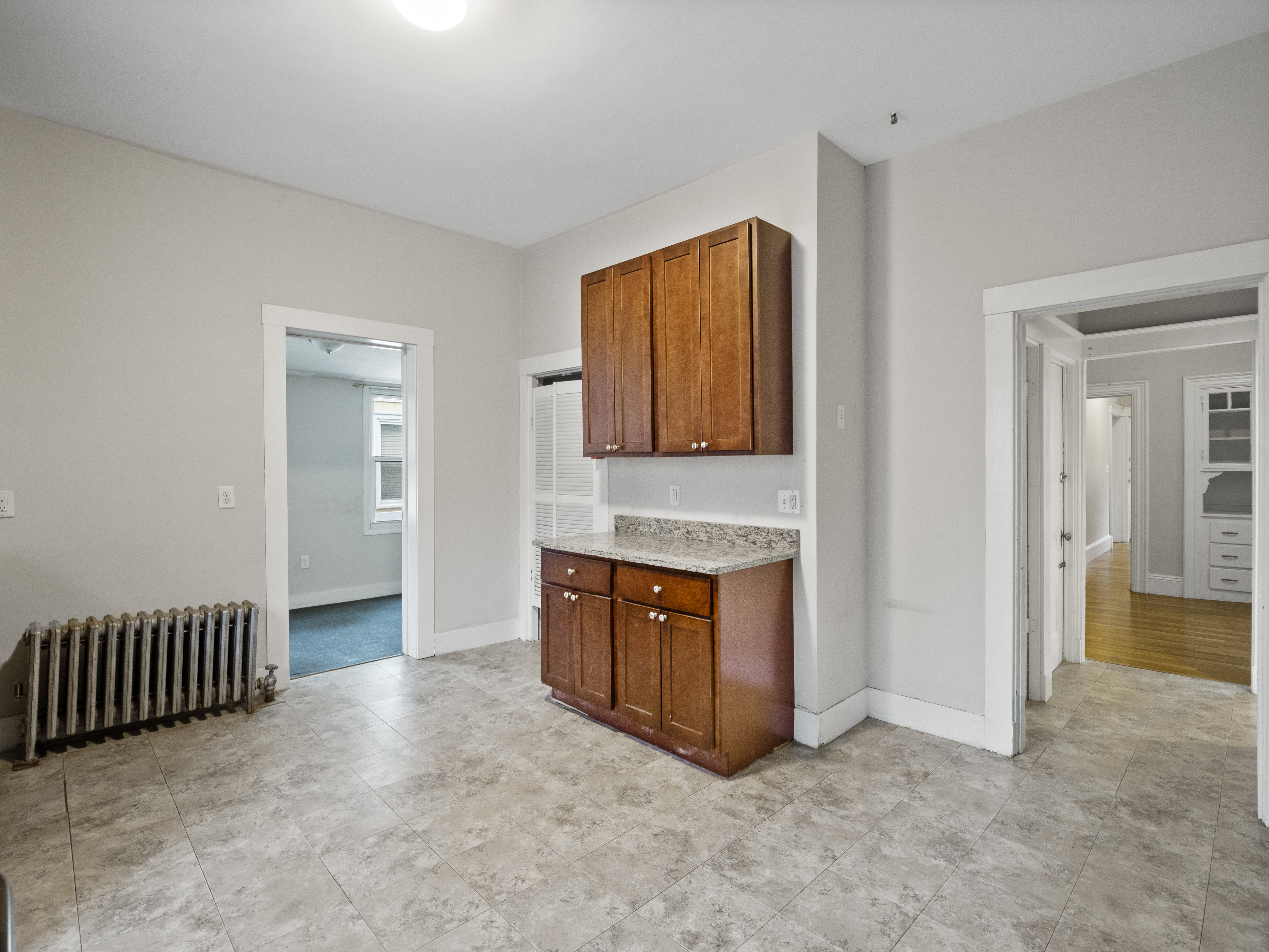 44 Cameron Ave, Teele Square