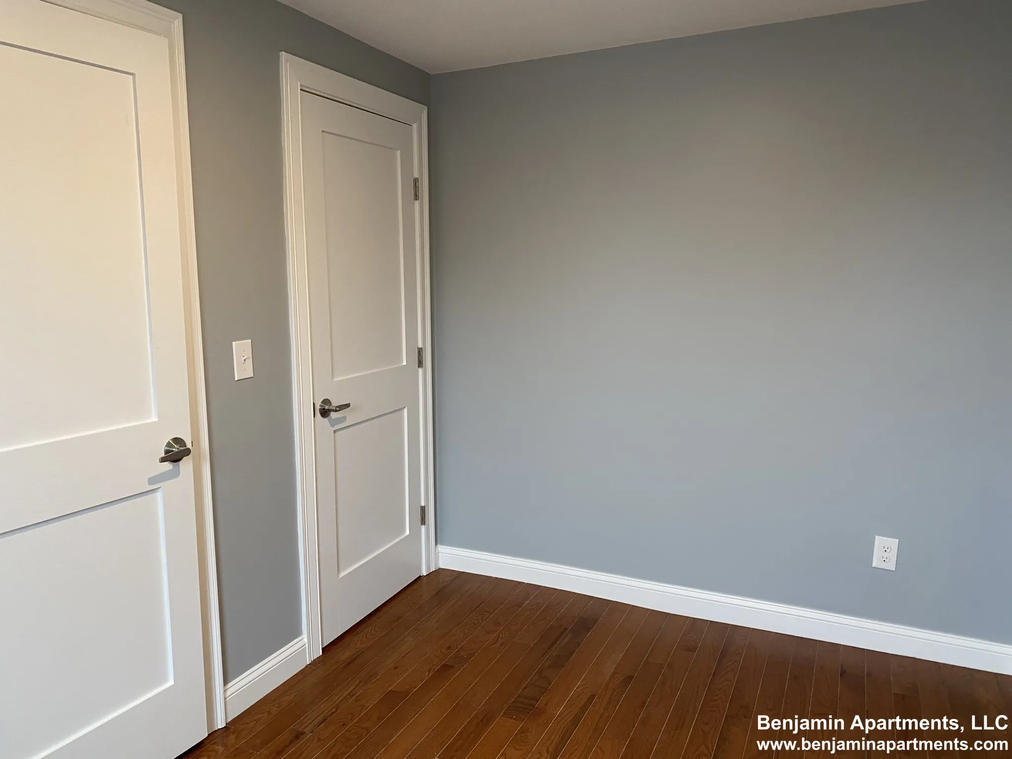 33 Chelsea St, East Boston