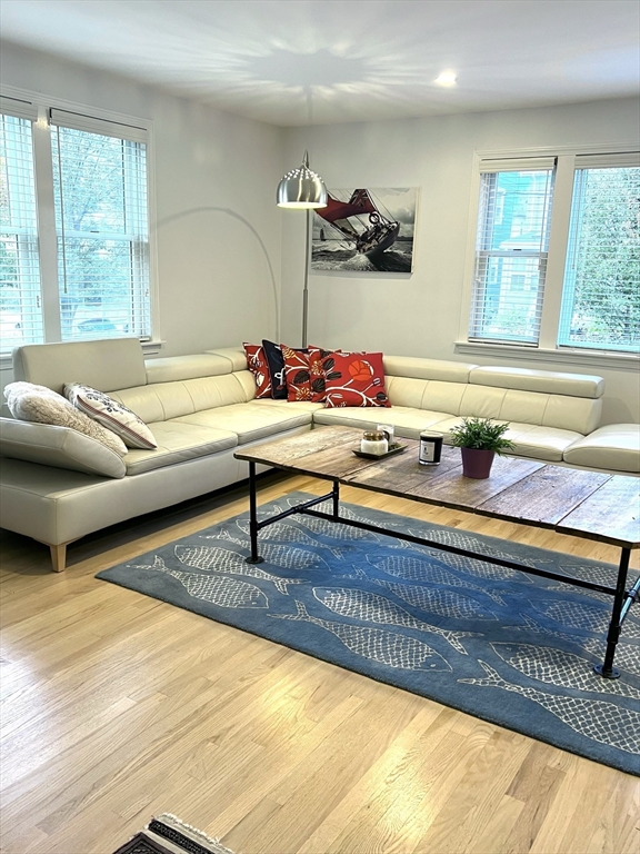 90 Monument, Medford