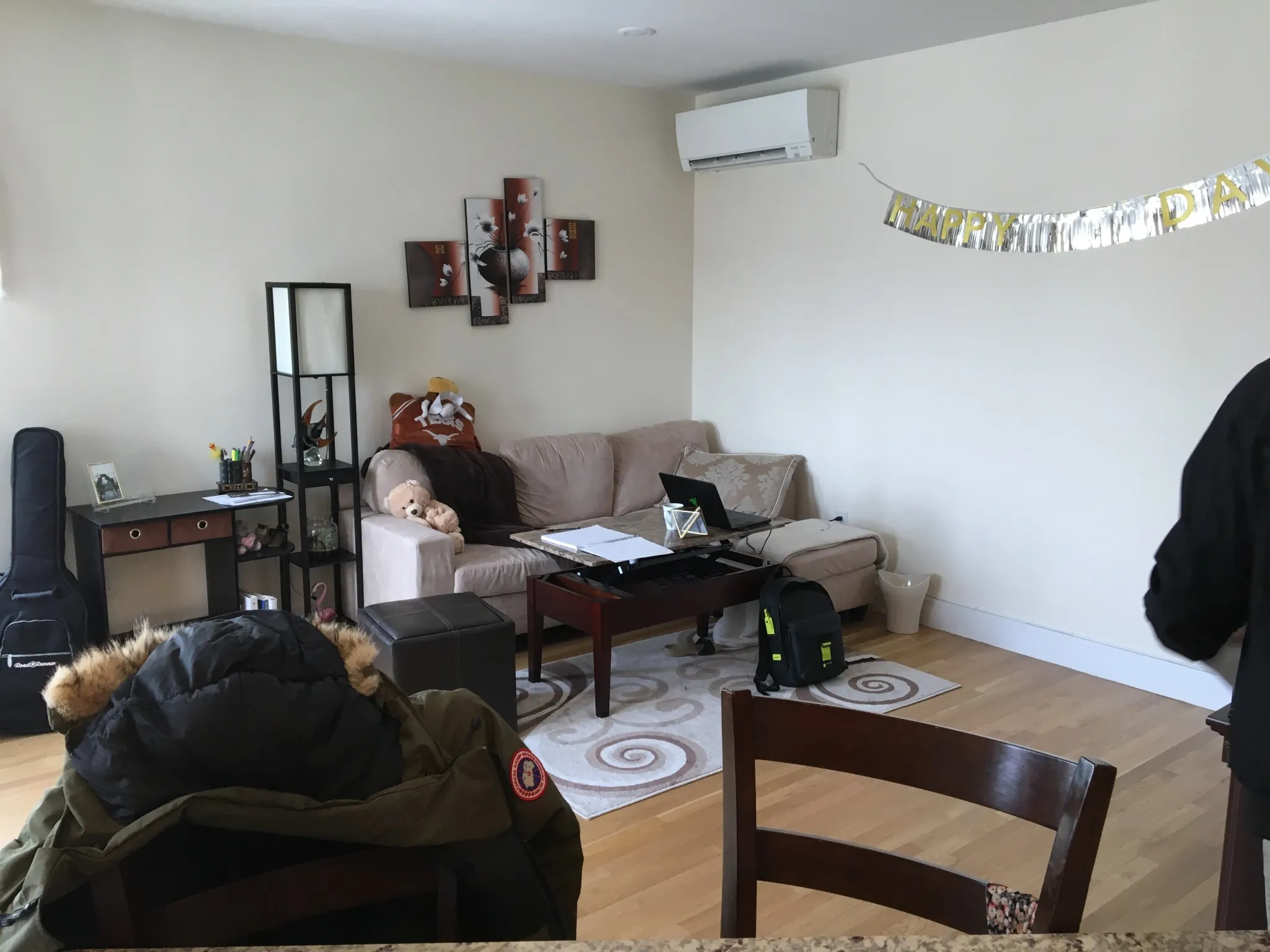 877 Beacon St, Fenway