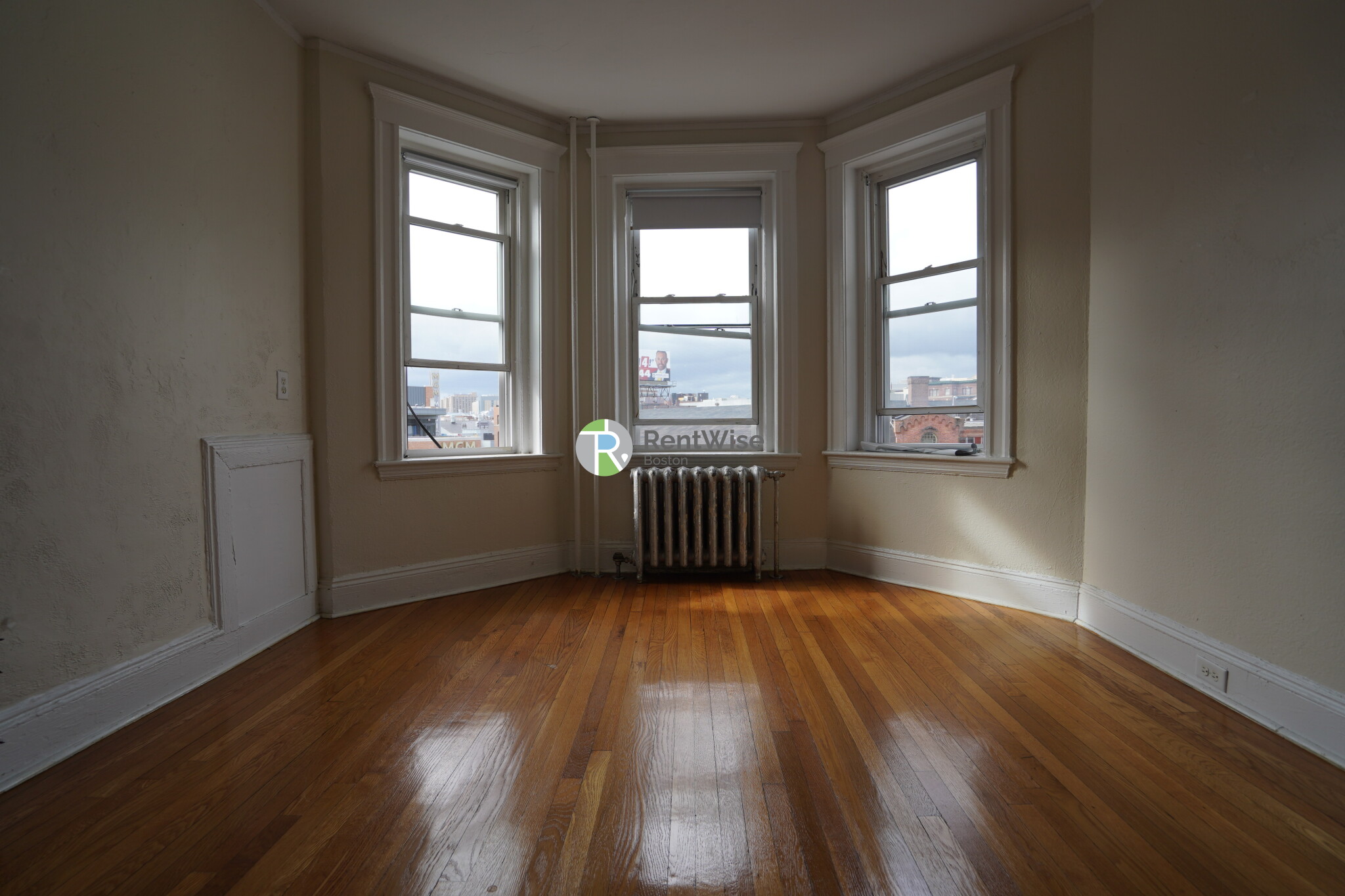 1171 Boylston St, Fenway