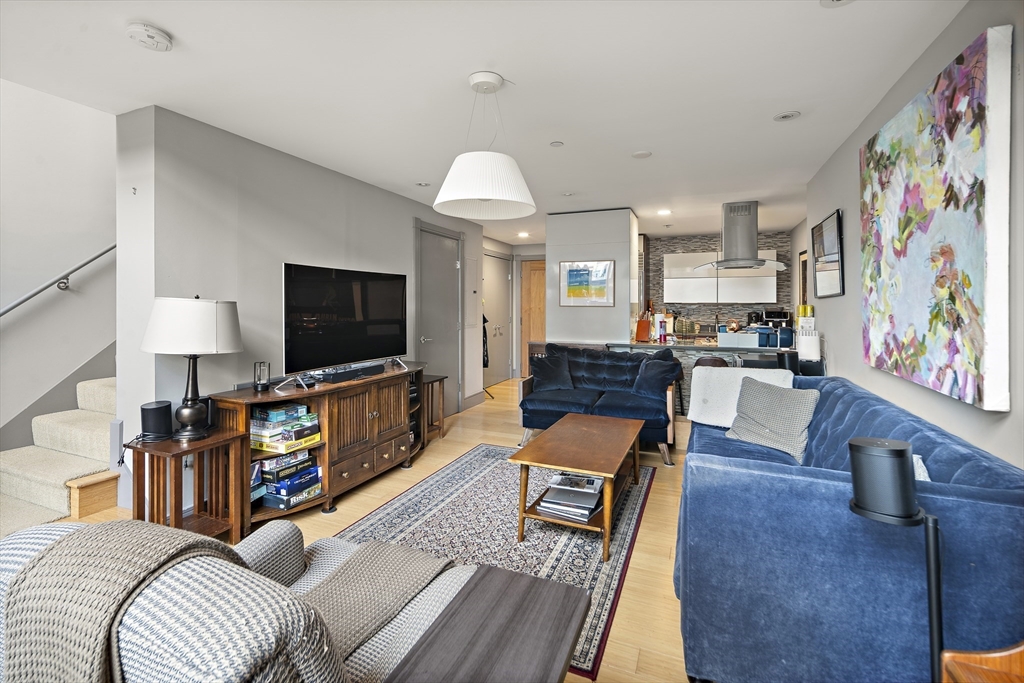 45 Province St, Midtown