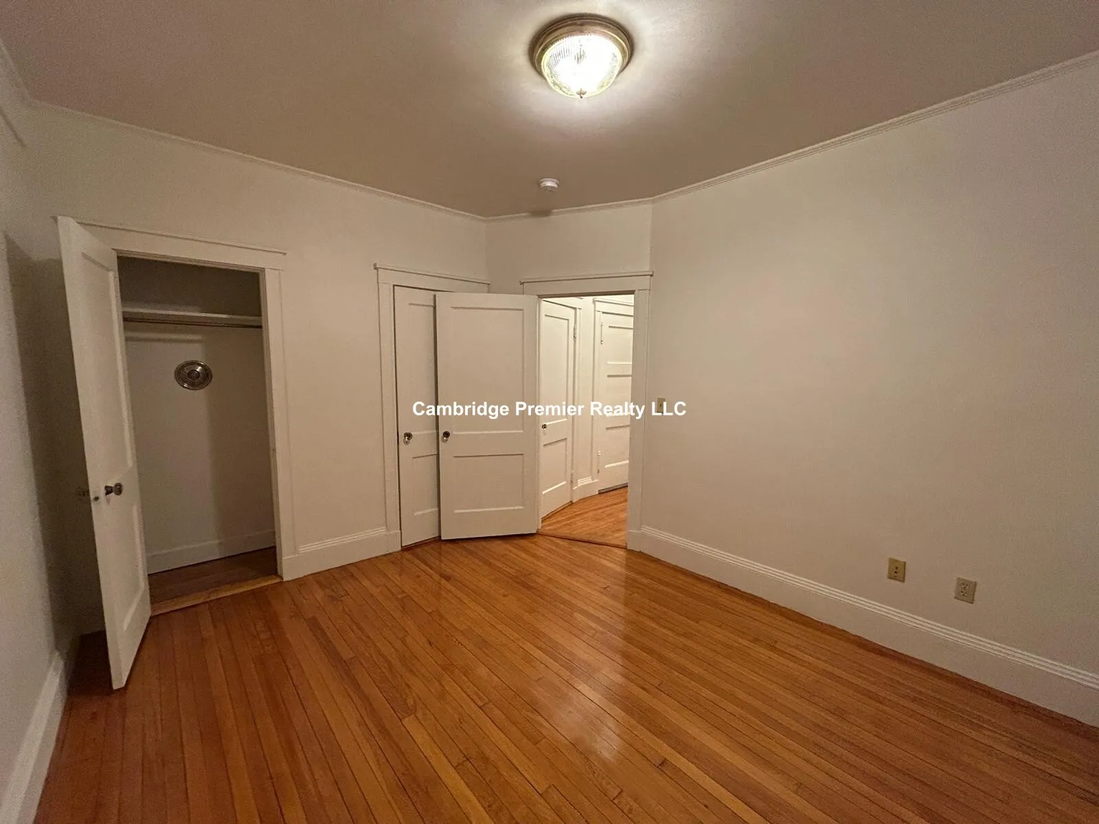 3 Concord Ave, Neighborhood Nine