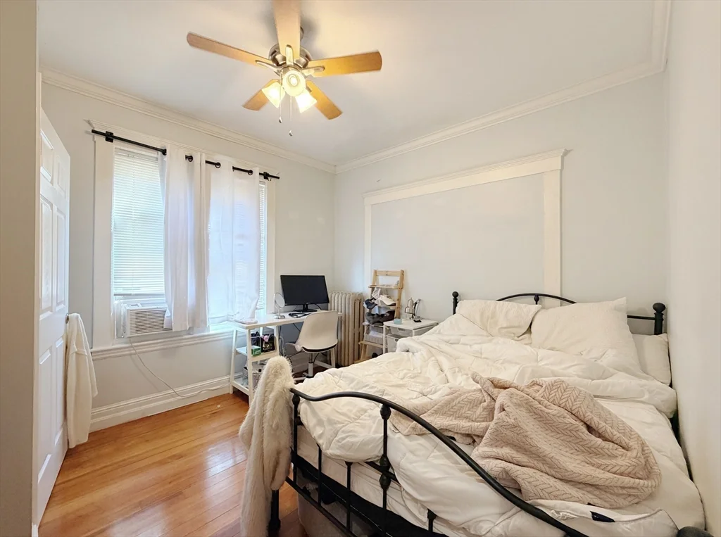 17 Pleasant St, Dorchester