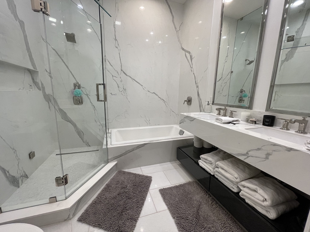 288 Commonwealth Ave, Back Bay