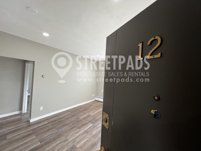 50 Evergreen St, Jamaica Plain