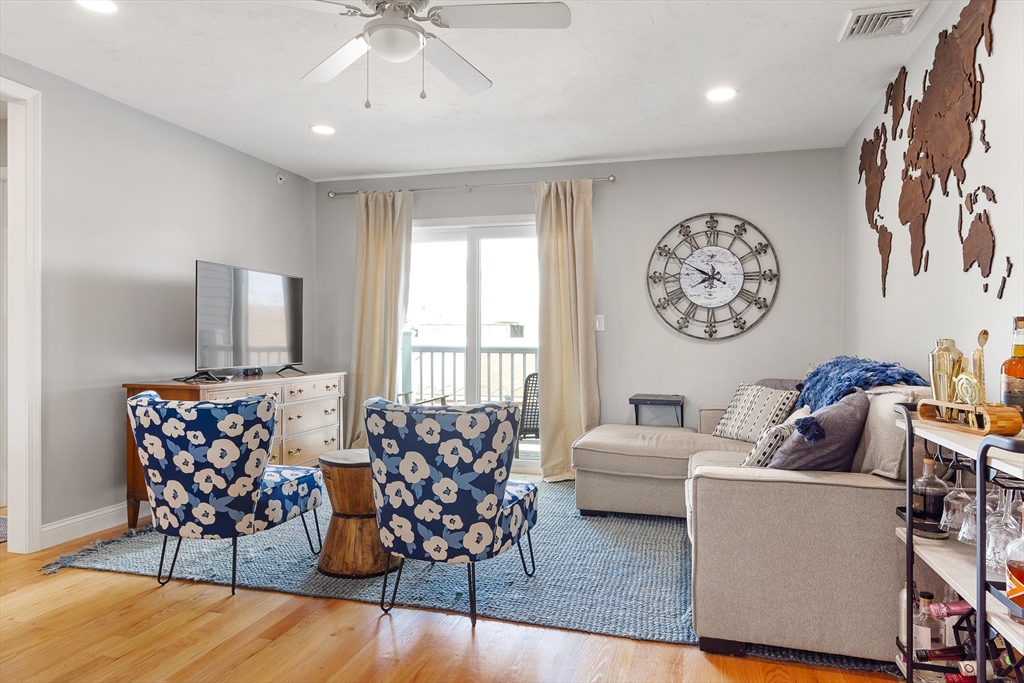 1093 Main St, Weymouth