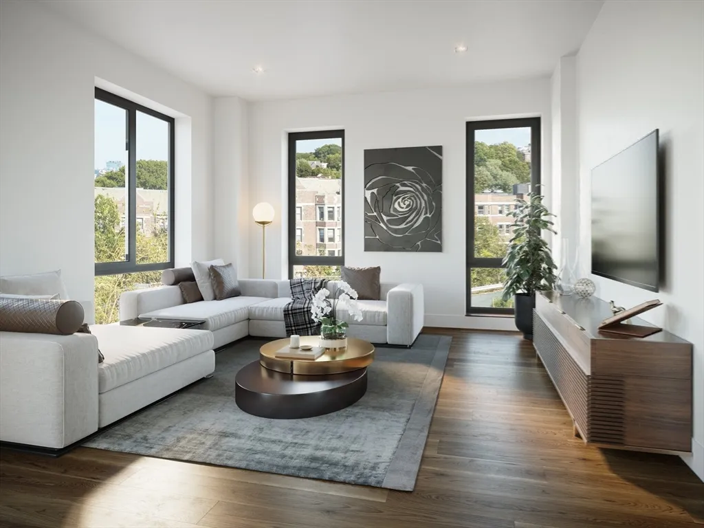 1515 Commonwealth Ave, Brighton