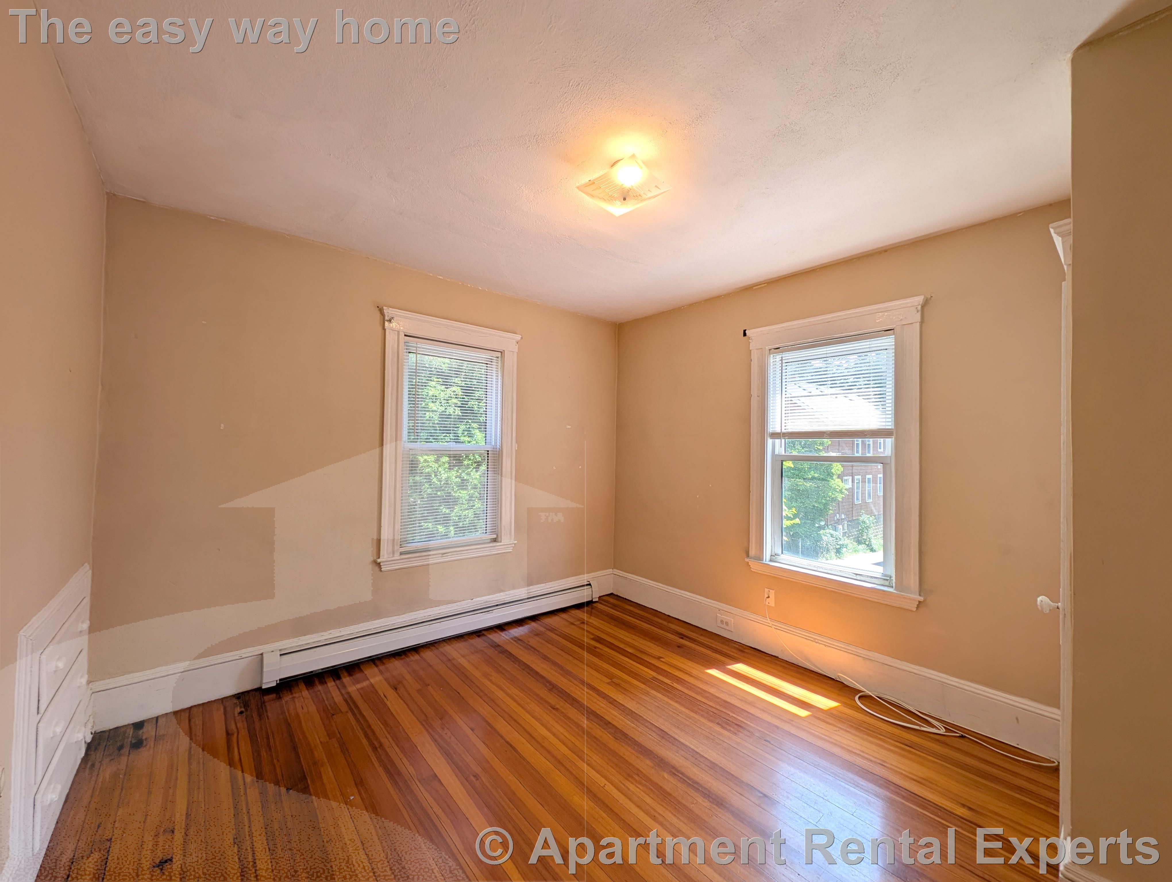 49 Conwell Ave, Teele Square