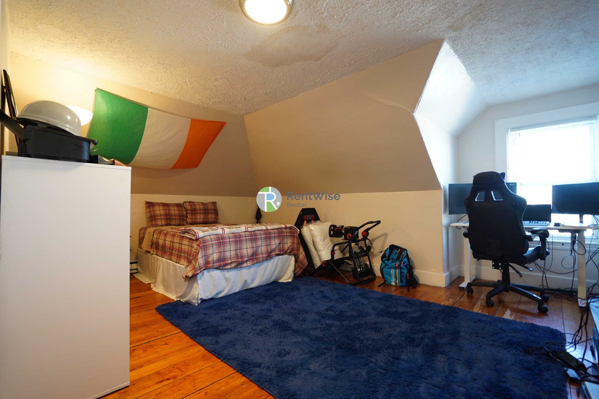 25 Pratt St, Allston