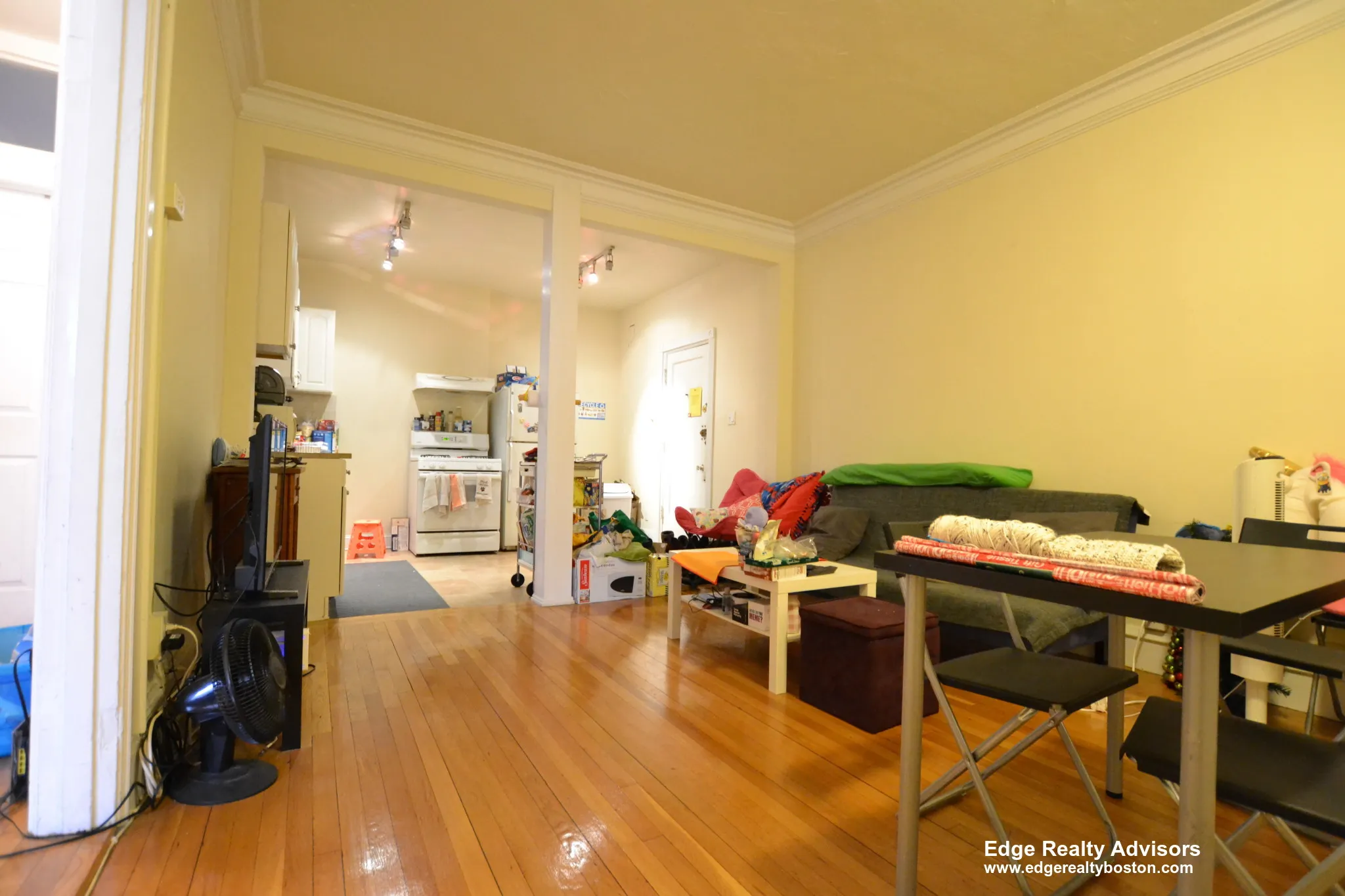 21 Park Vale Ave, Brighton