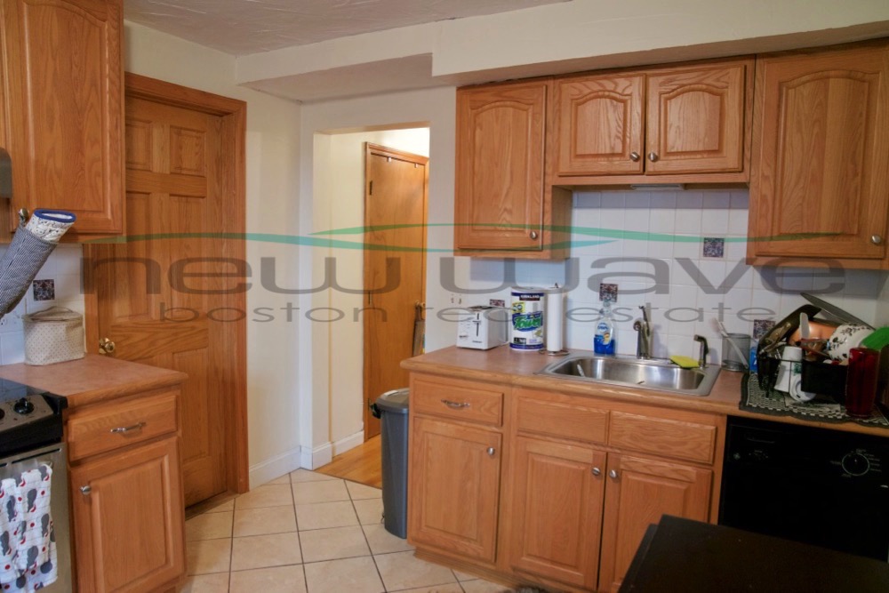 39 Charles St, Beacon Hill