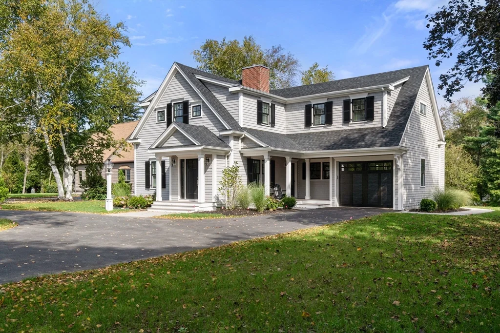 764 Neponset St, Norwood