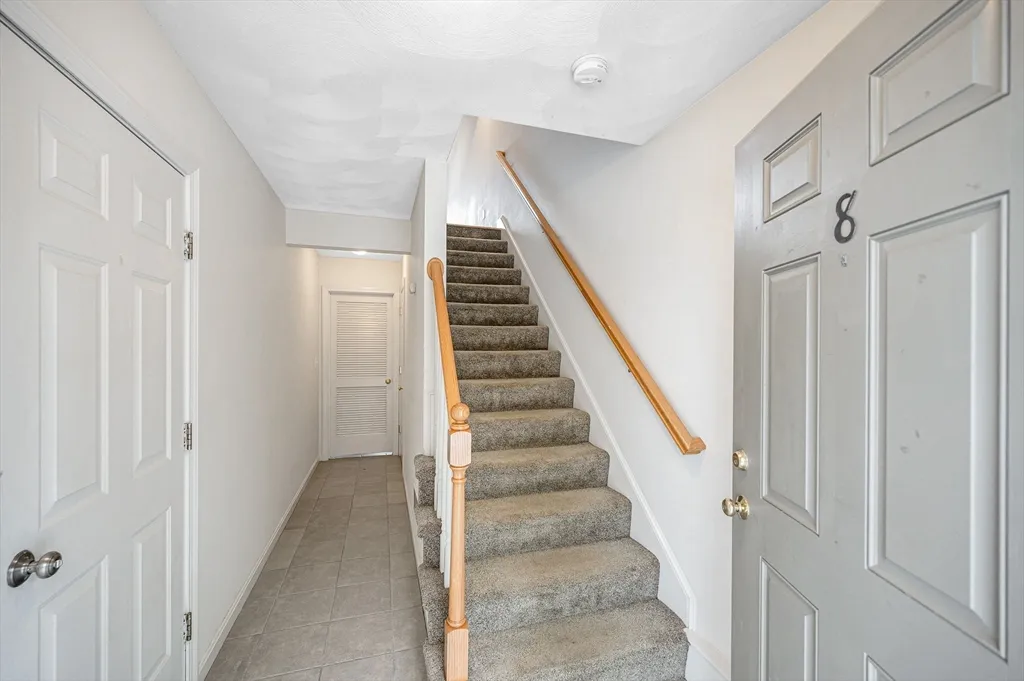 42 Rogers St, Tewksbury