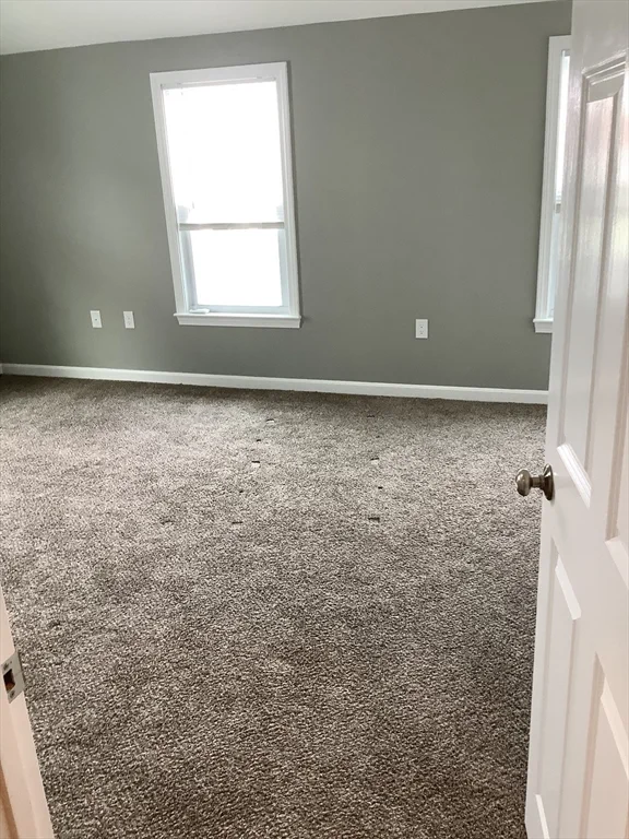 10 Moulton Ct, Beverly